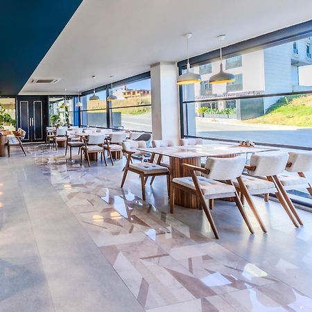 Heaven Premium Hotel Restaurant & Airport Shuttle Arnavutkoy Kültér fotó