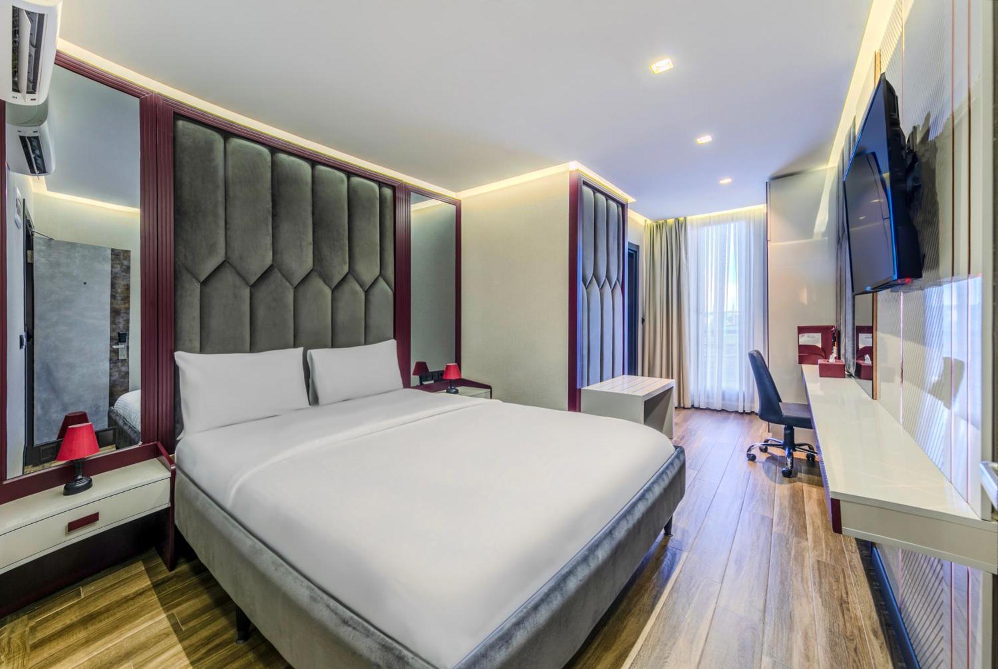Heaven Premium Hotel Restaurant & Airport Shuttle Arnavutkoy Kültér fotó
