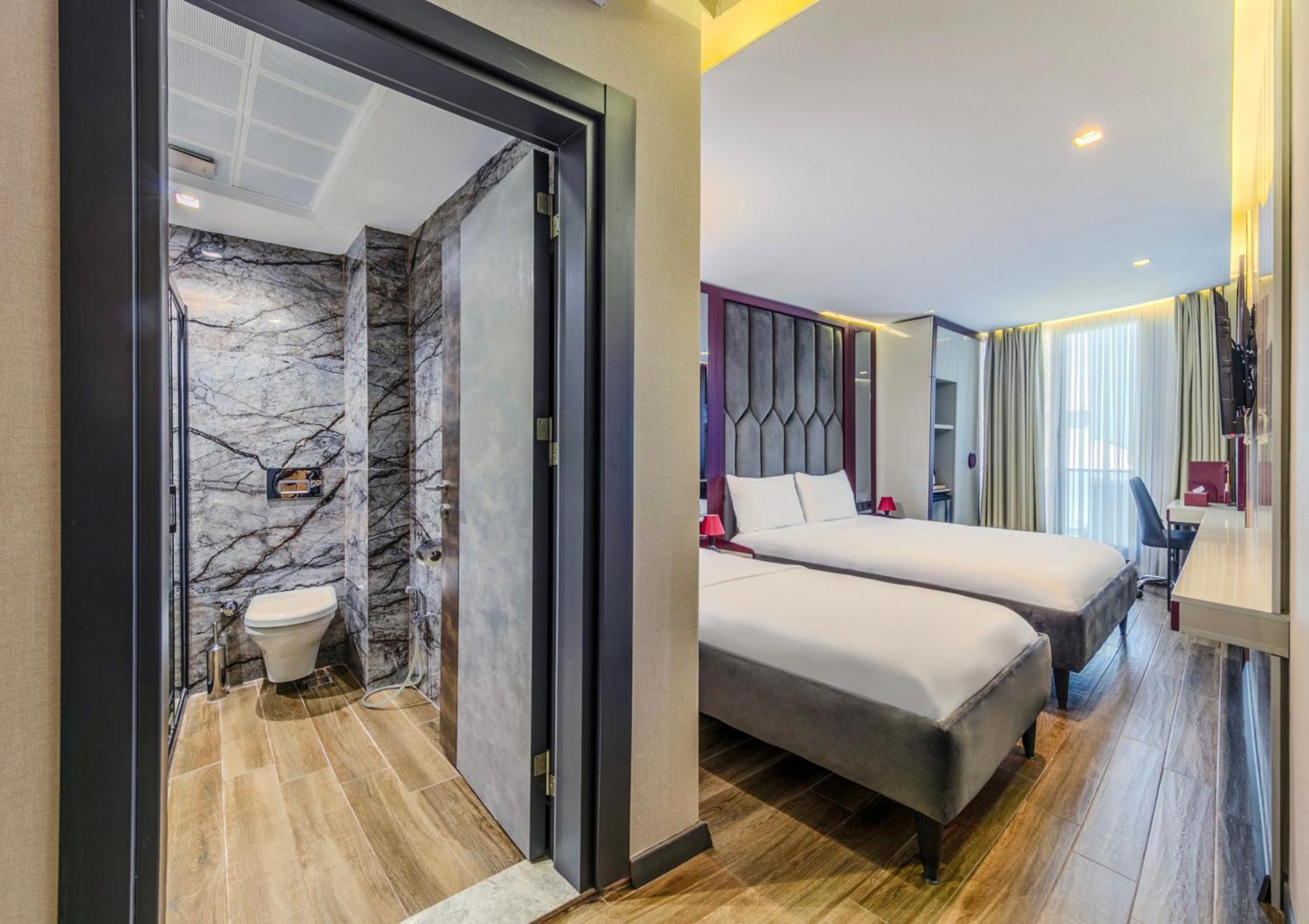 Heaven Premium Hotel Restaurant & Airport Shuttle Arnavutkoy Kültér fotó