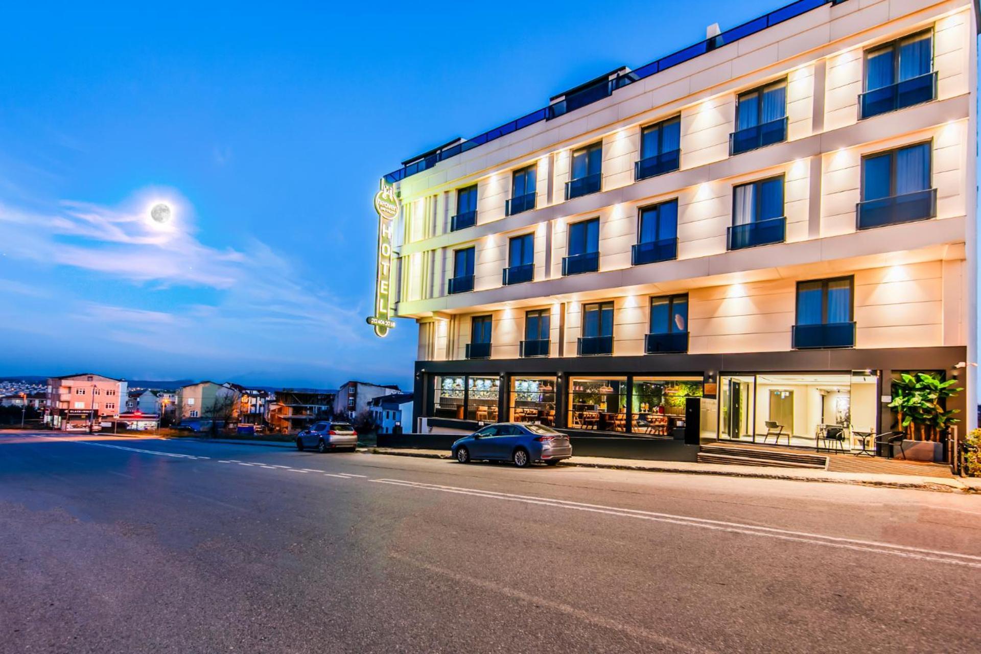 Heaven Premium Hotel Restaurant & Airport Shuttle Arnavutkoy Kültér fotó